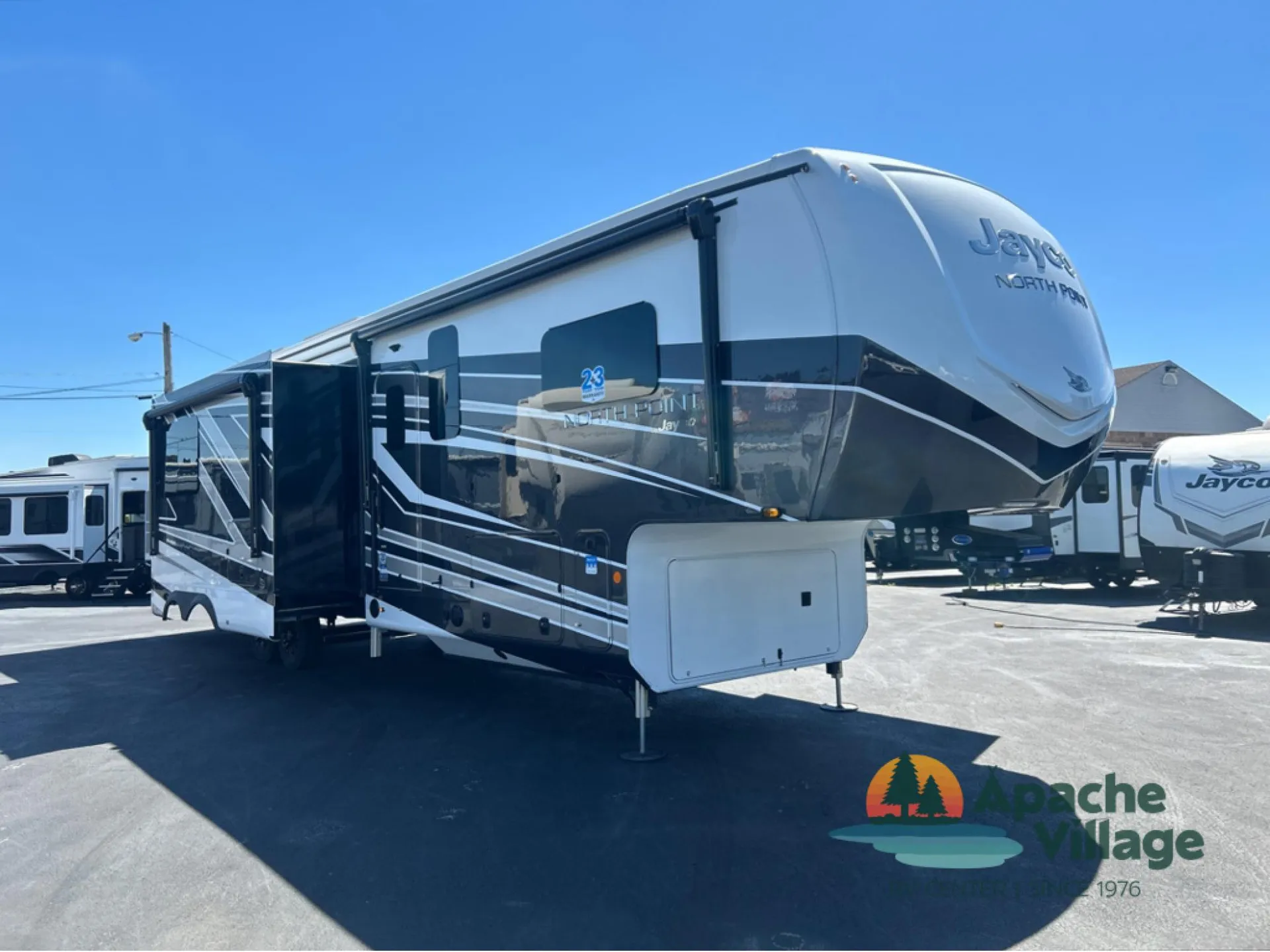 2026 Jayco North Point 395DSDB