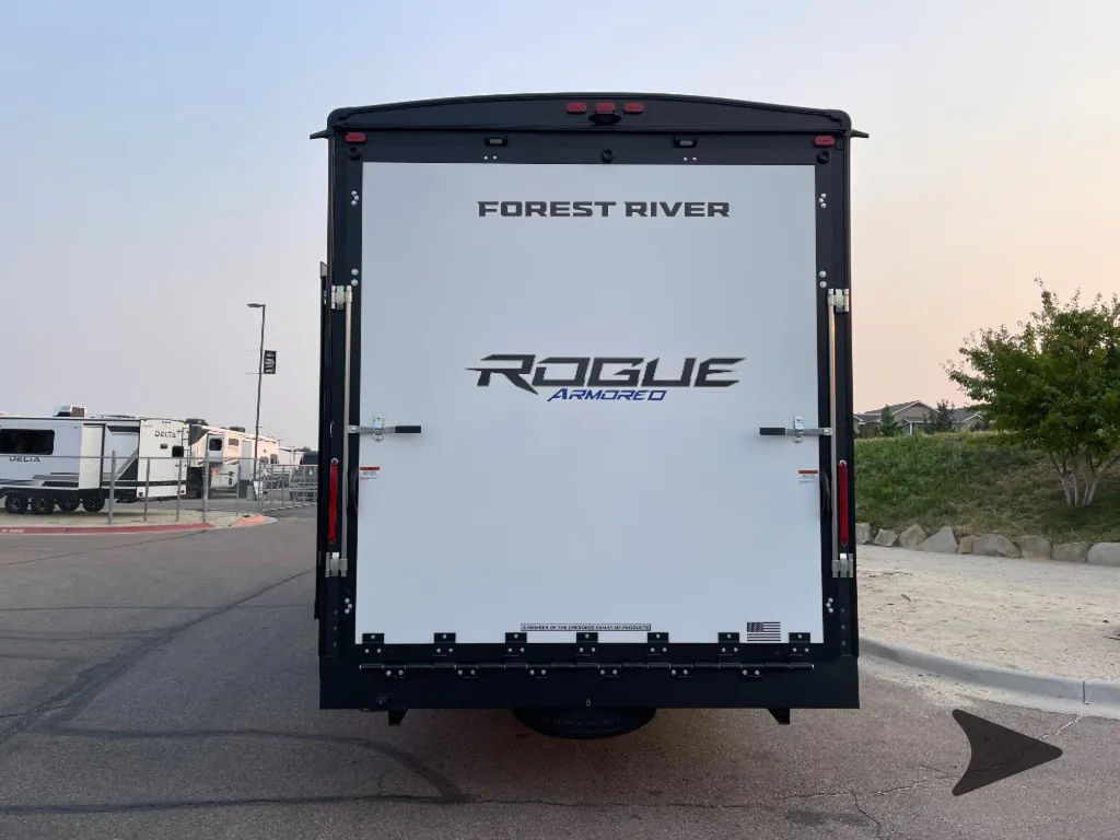 2027 Forest River Vengeance Rogue Armored 26L140, Photos photo 12