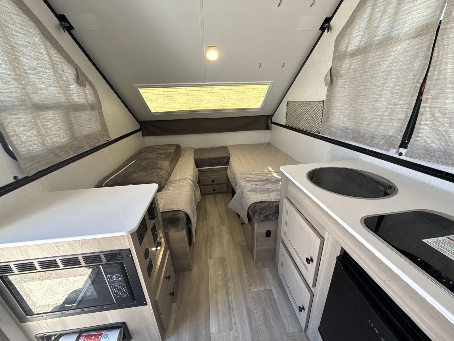 2024 Forest River Flagstaff Hard Side T21DMHW — living area main