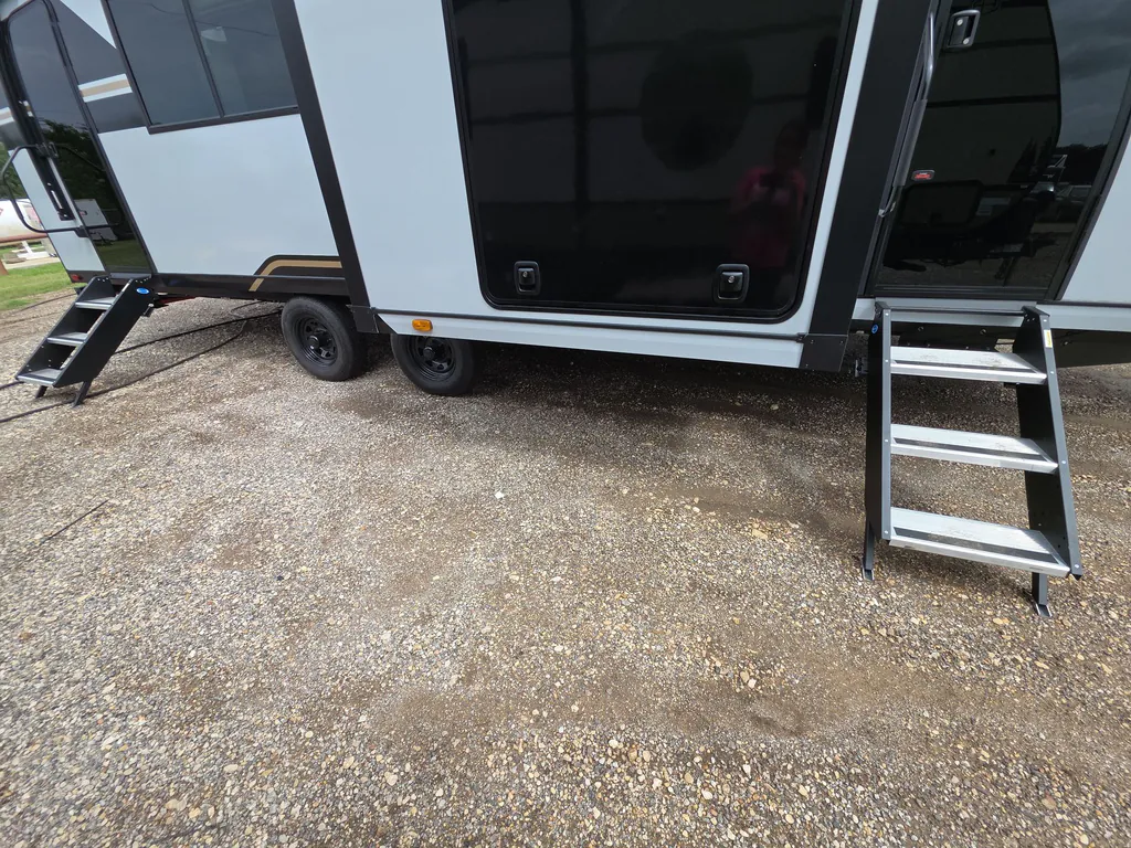 2026 Forest River Vibe Extreme Lite 2500FIK, Photos photo 6