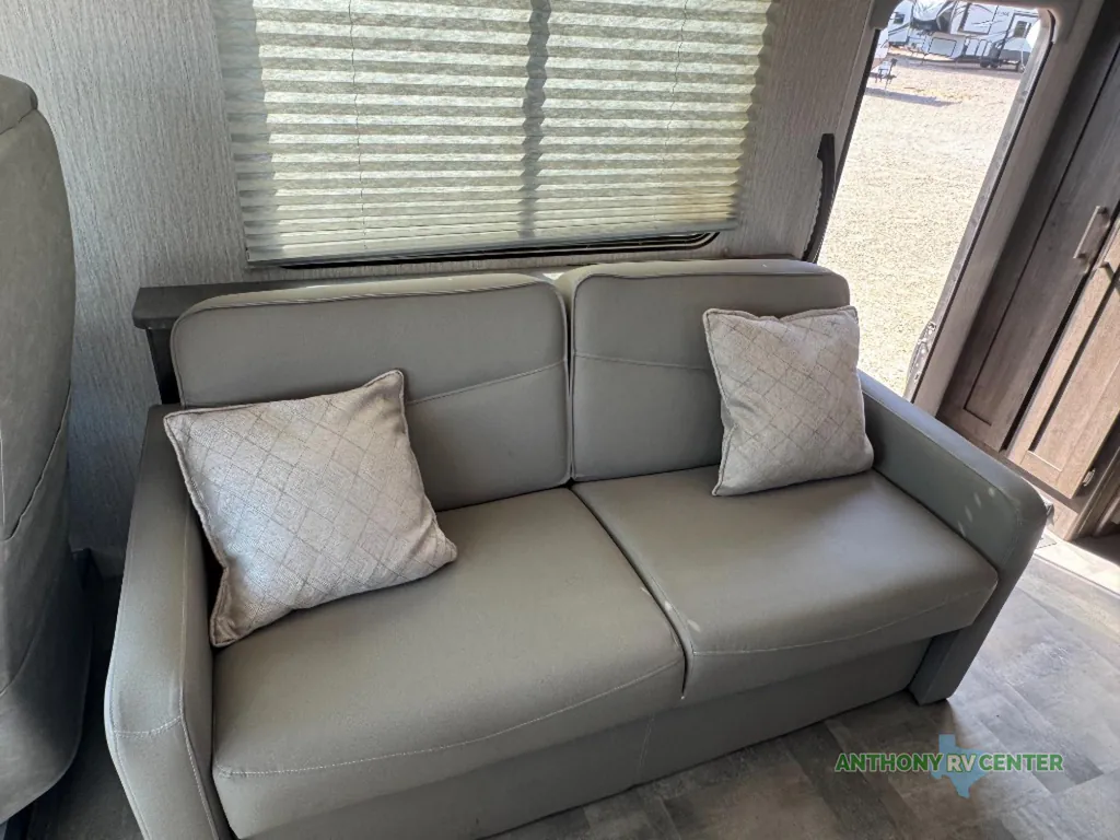 2022 Coachmen Pursuit 31BH, Photos photo 12