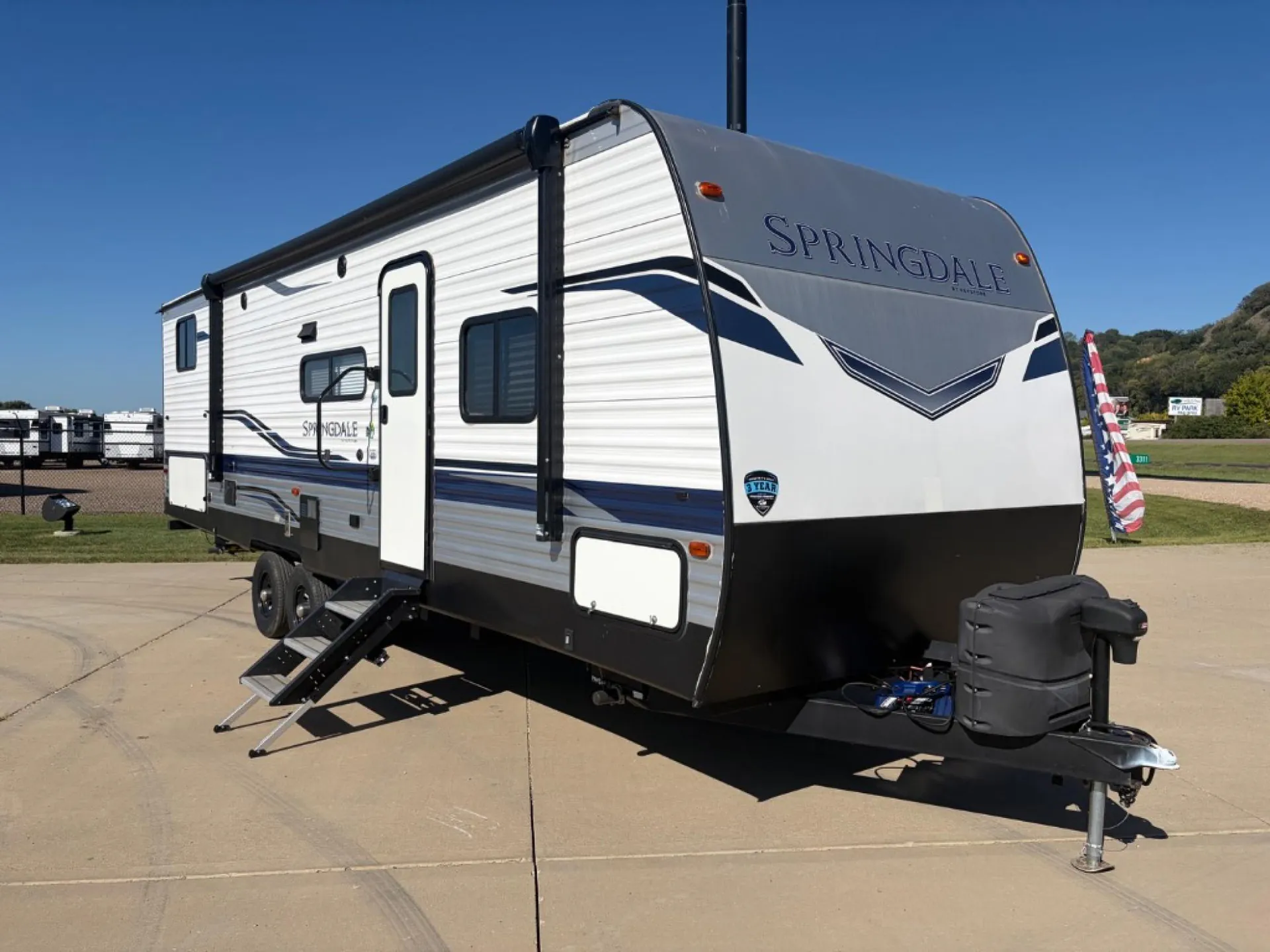 2022 Keystone Springdale 298BH - Photo 2
