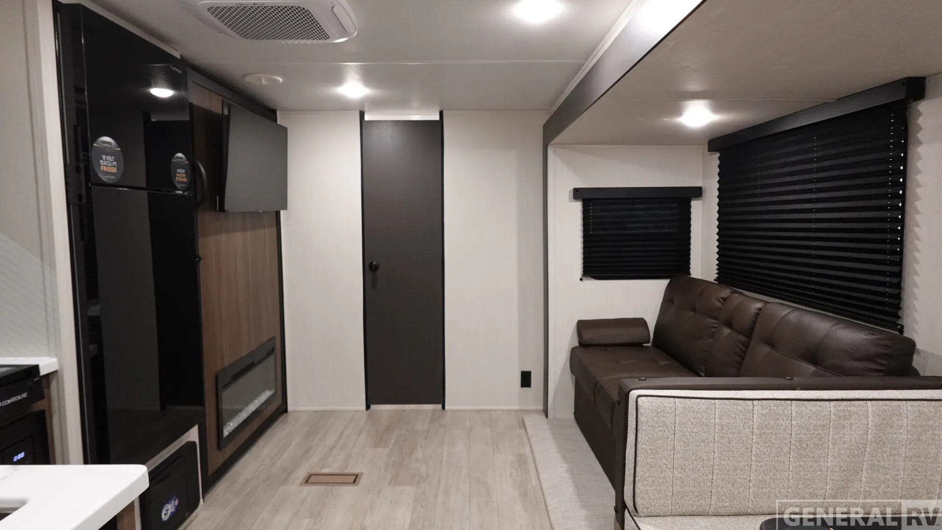 2026 Prime Time RV Avenger 25RBS - Photo 3