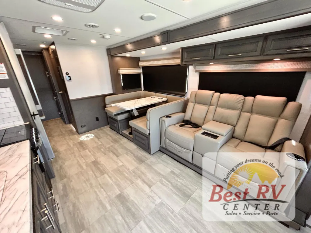 2027 Forest River Georgetown 3 Series GT3 33B3, Photos photo 14