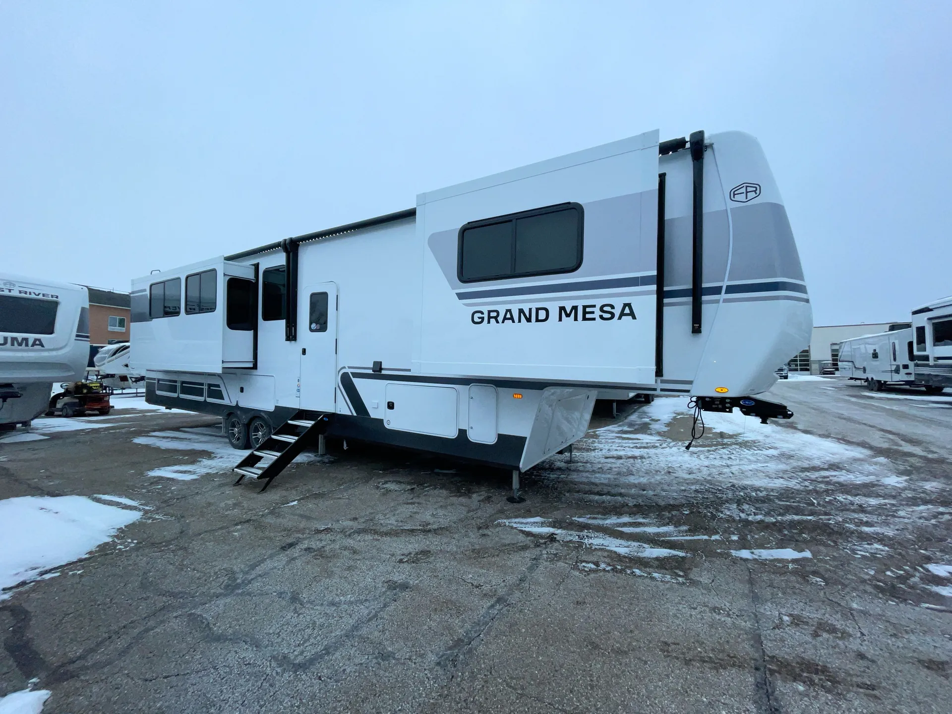2026 Forest River Puma Grand Mesa 394RKL — campside