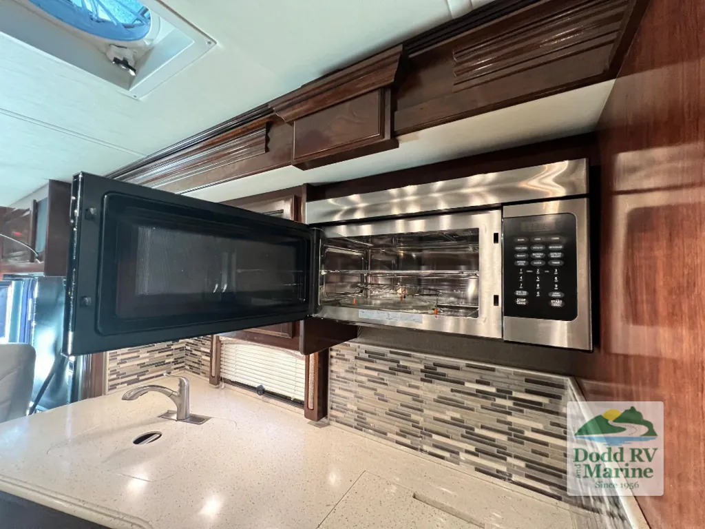 2019 Fleetwood Pace Arrow LXE 38K, Photos photo 25