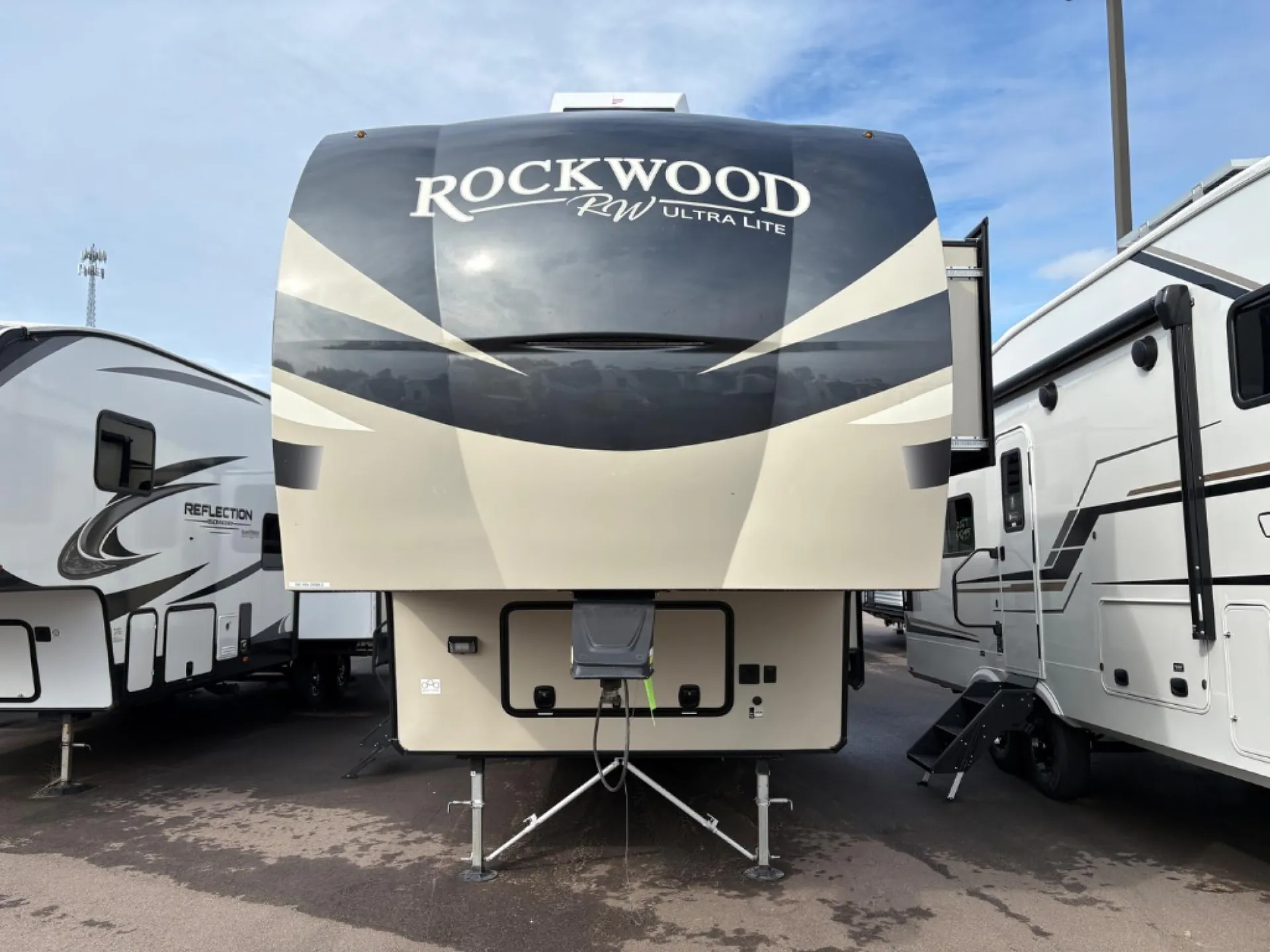 2020 Forest River Rockwood Ultra Lite 2898KS - Photo 3