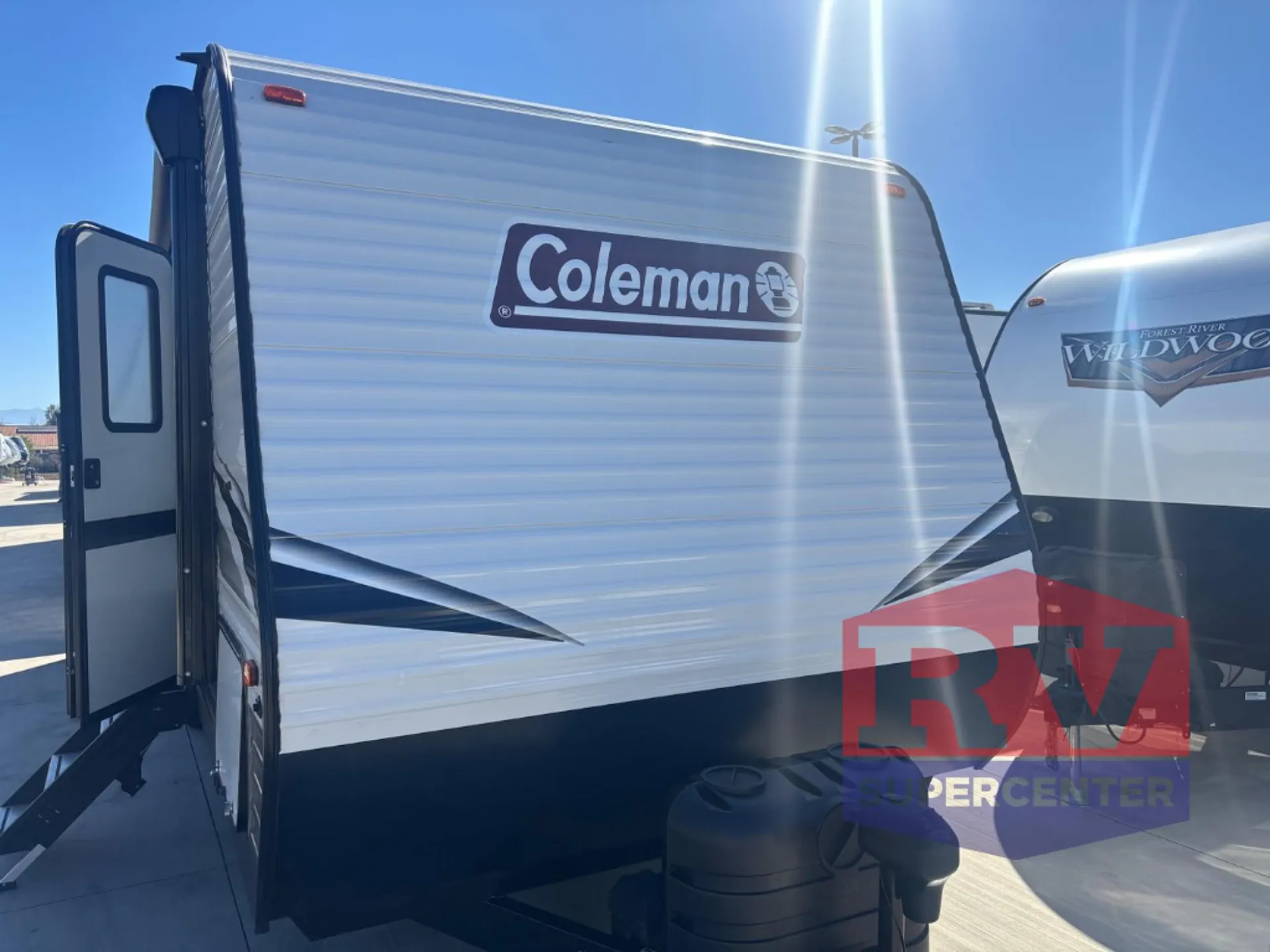 2021 Dutchmen Coleman Lantern 263BHWE - Photo 3