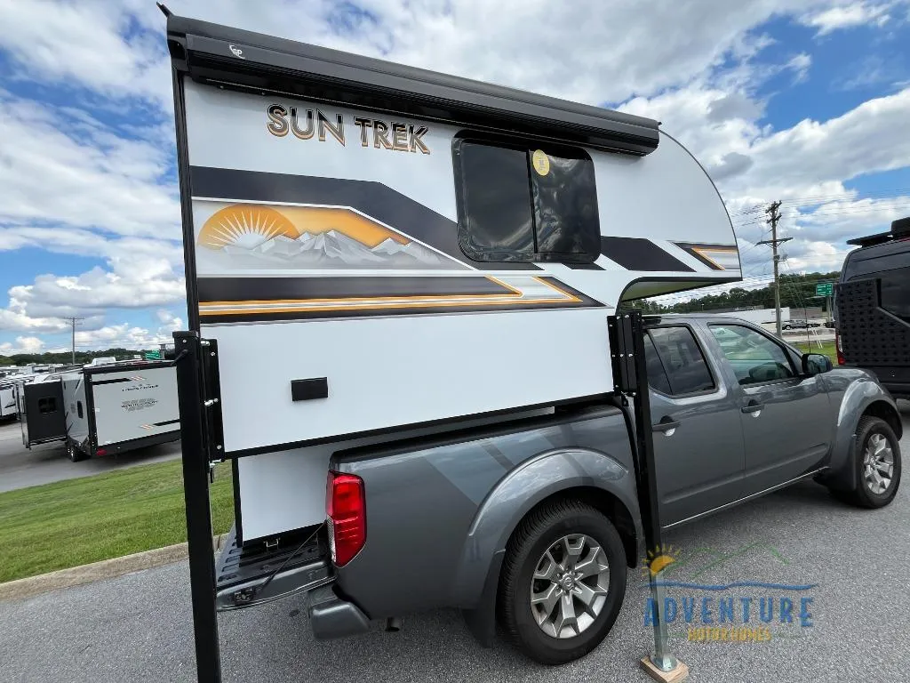 2025 Sunset Park RV Sun Trek 600 - Photo 3