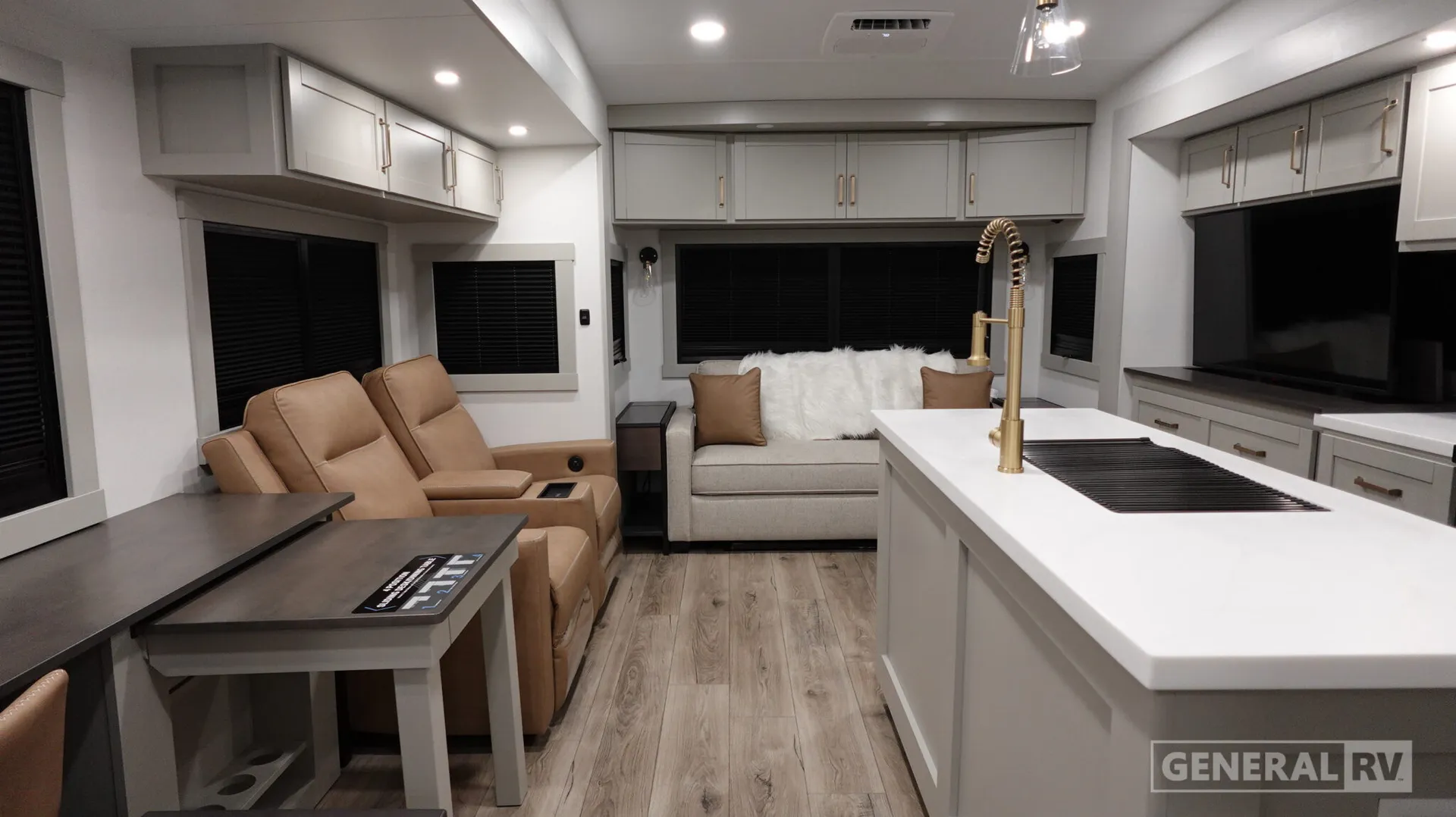 2026 Brinkley Model Z 3100 - Photo 3