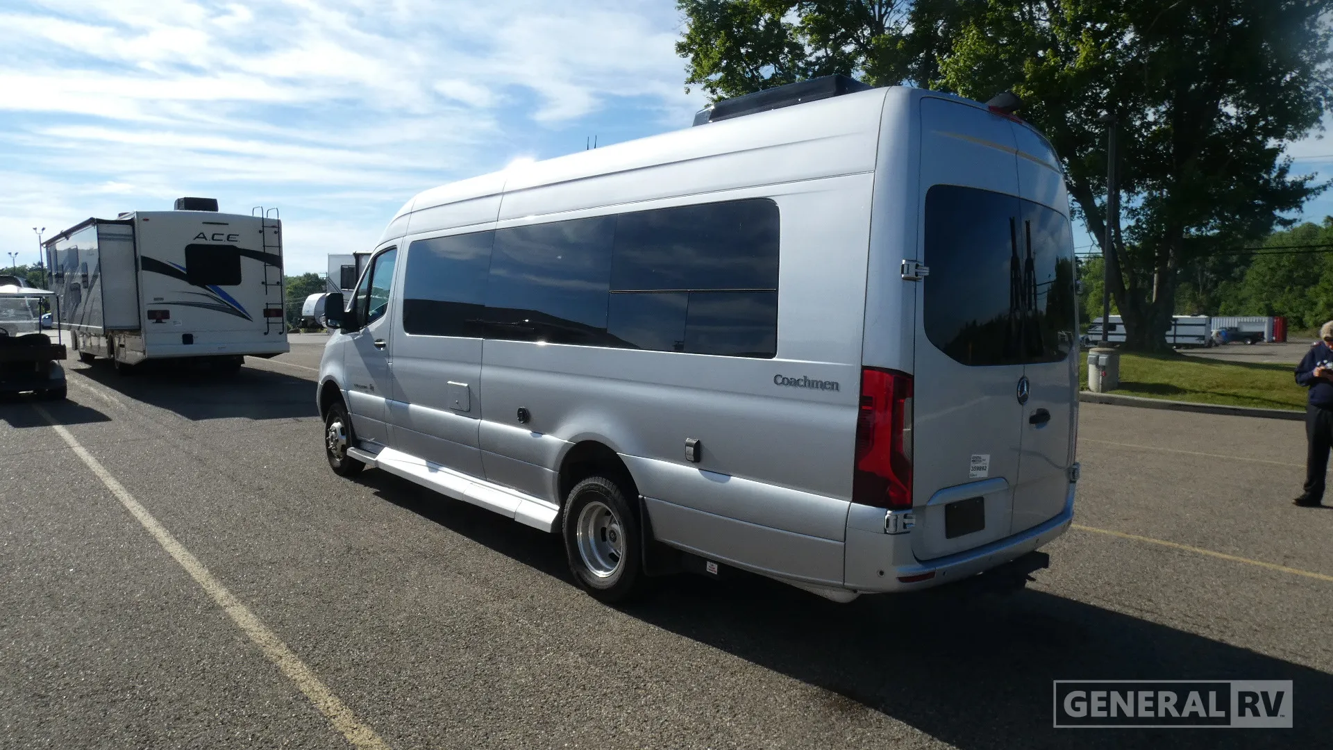 2023 Coachmen Galleria 24T - Photo 4