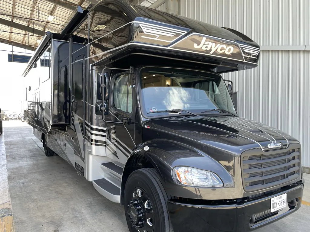 2026 Jayco Seneca Prestige 37M dealer photo 1 from Blue Compass RV