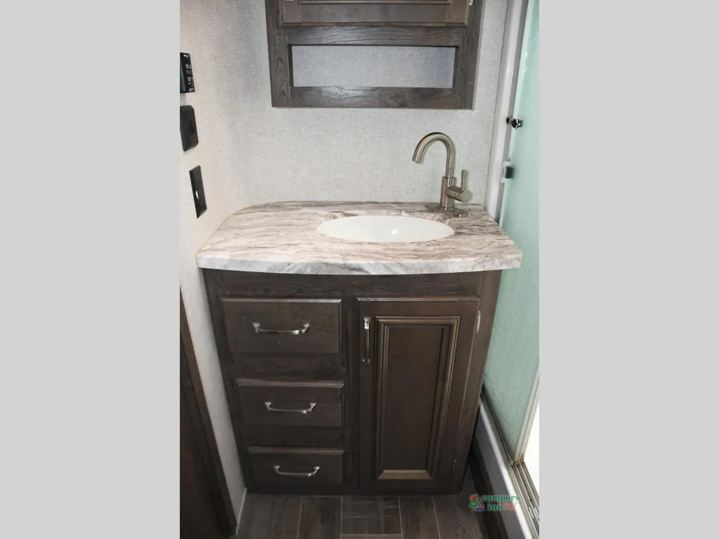 2019 Keystone Montana High Country 377FL, Photos photo 66