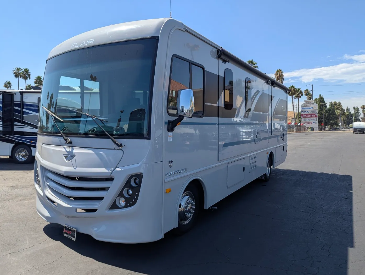 2026 Fleetwood Flair 28A - Photo 4