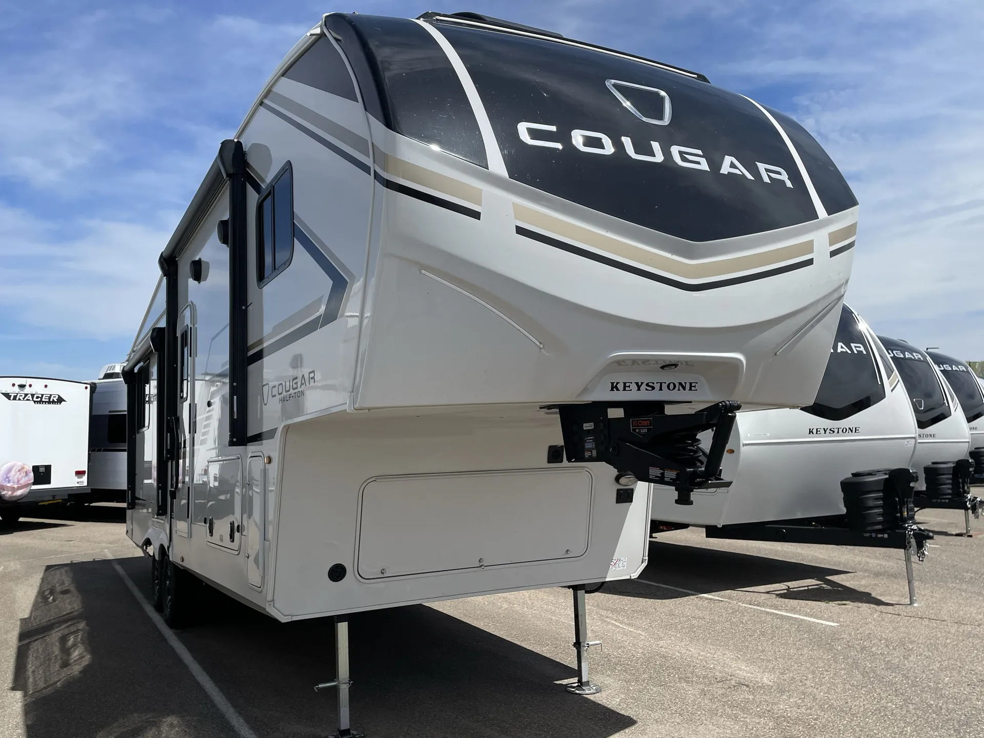 2026 Keystone Cougar Half-Ton 26RKE - Photo 2
