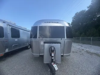 2026 Airstream Globetrotter 27FB - Photo 2