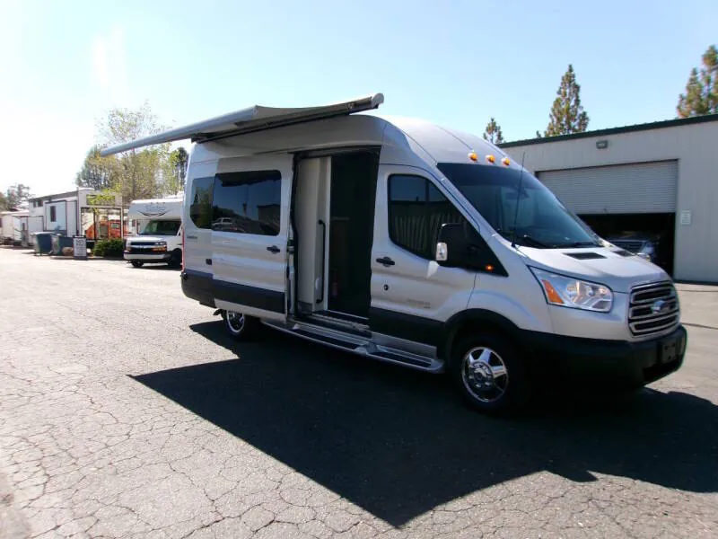 2020 Coachmen Beyond 22D - Photo 2