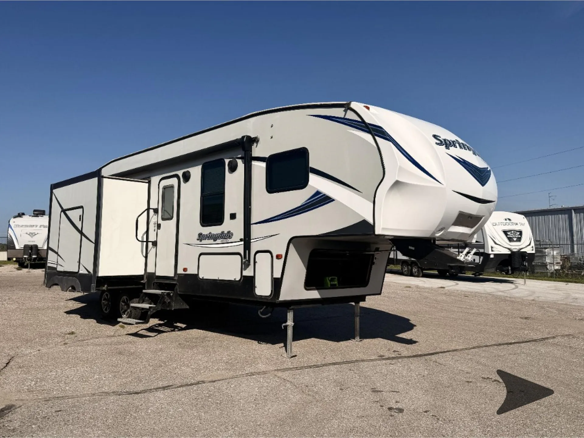 2018 Keystone Springdale 302FWRK - Photo 3