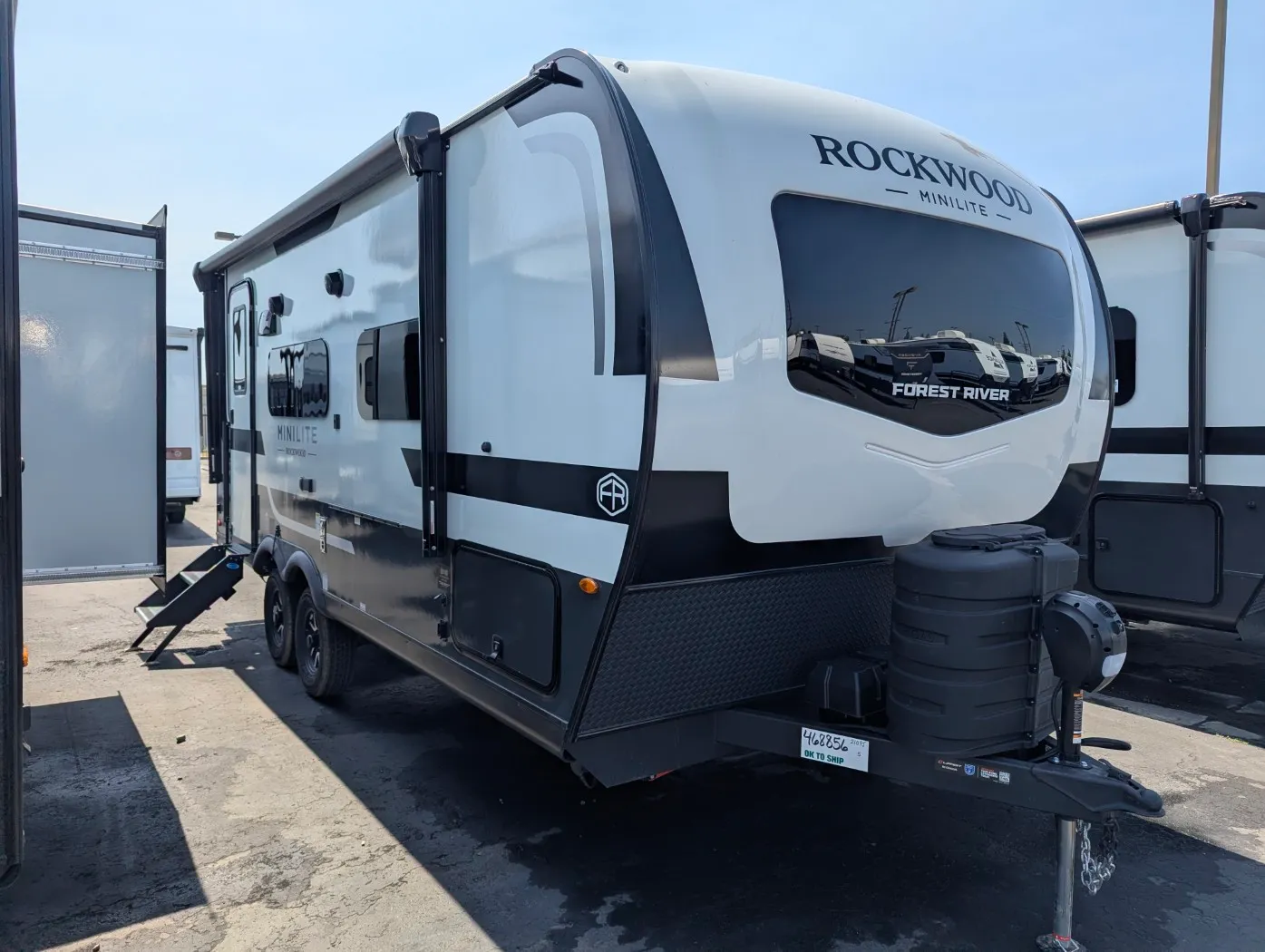 2026 Forest River Rockwood Mini Lite 2109S - Photo 2
