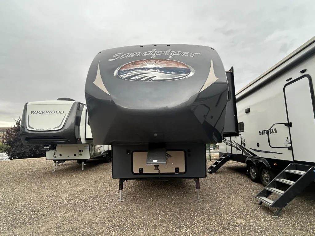 2014 Forest River Sandpiper 356RL, Photos photo 5