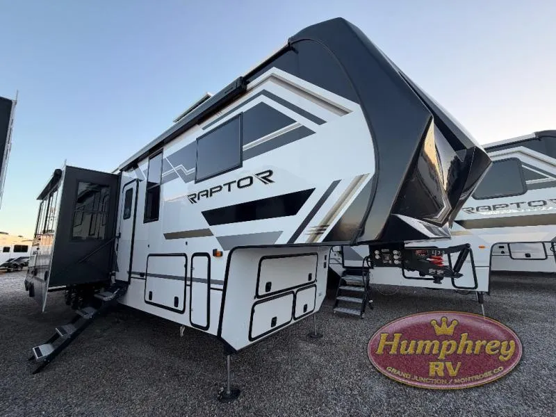 2025 Keystone Raptor 430 - Photo 2