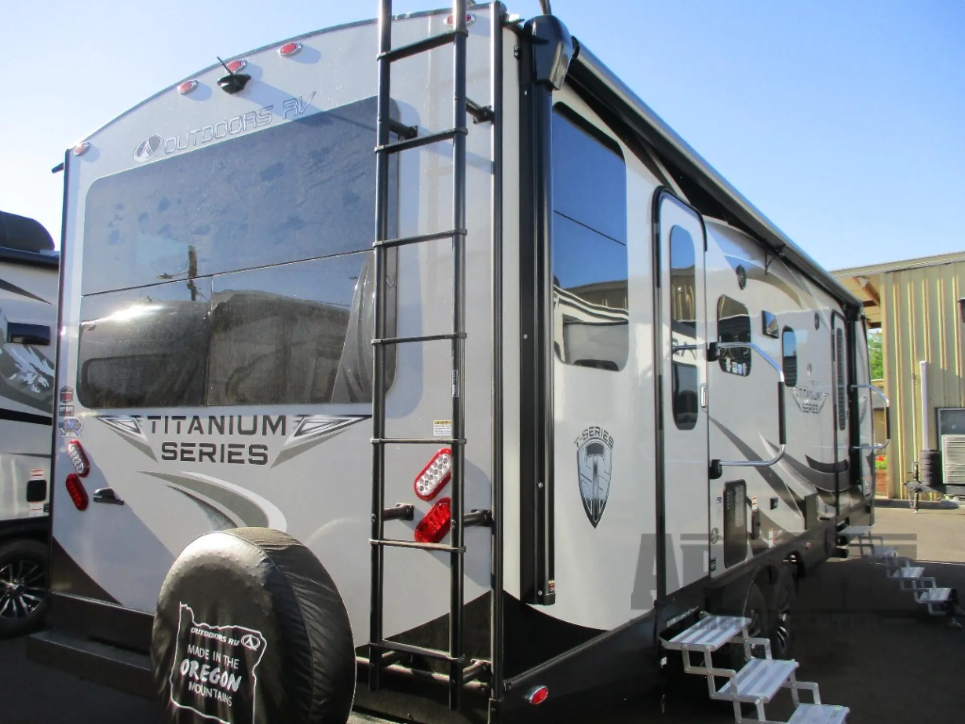 2026 Outdoors RV Timber Ridge Titanium Series 25RDS - Photo 4