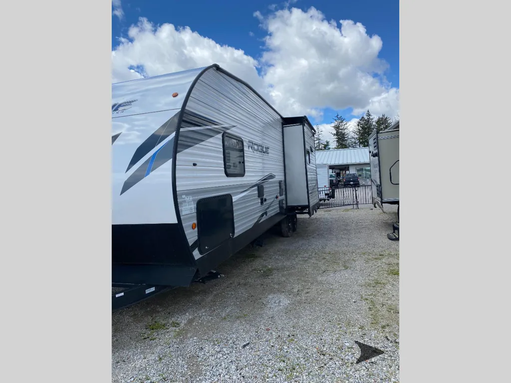 2021 Forest River Vengeance Rogue 26V, Photos photo 49