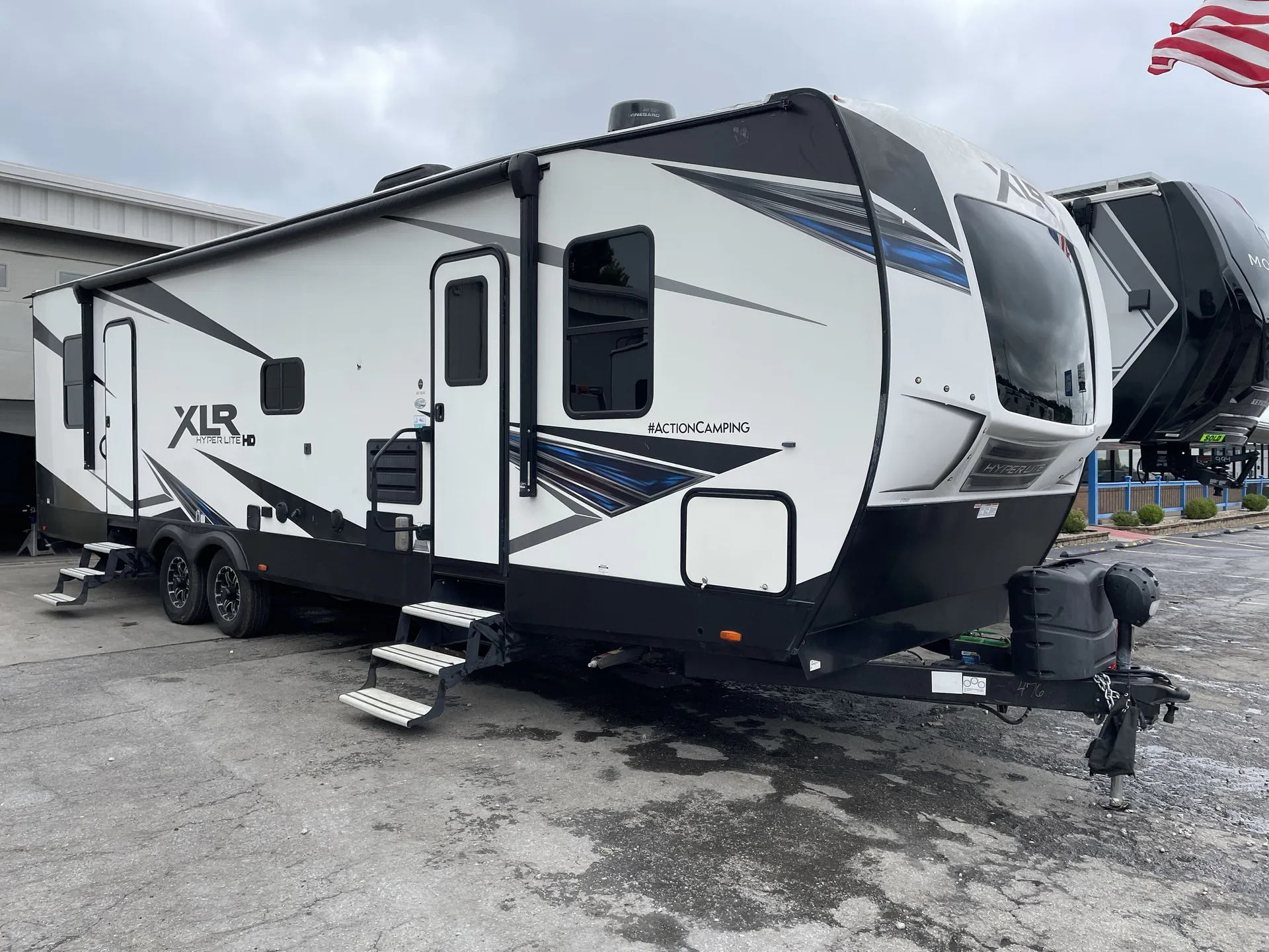 2021 Forest River XLR Hyperlite 3212 - Photo 2