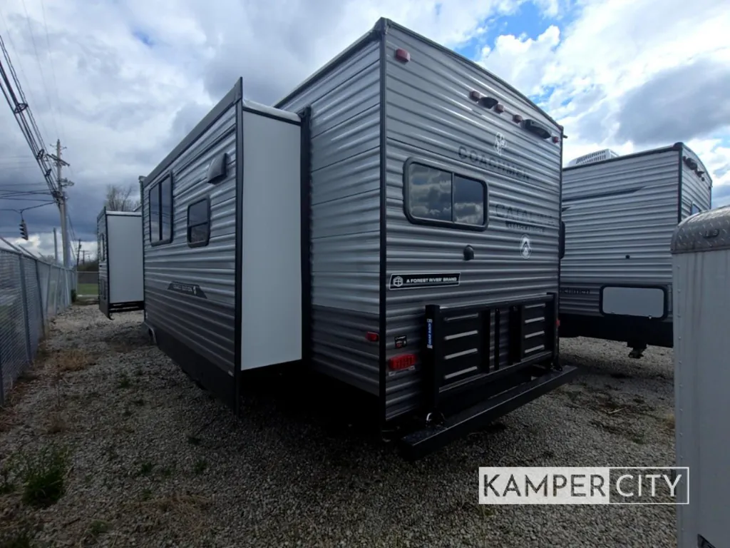 2025 Coachmen Catalina Legacy Edition 323MAZE, Photos photo 12