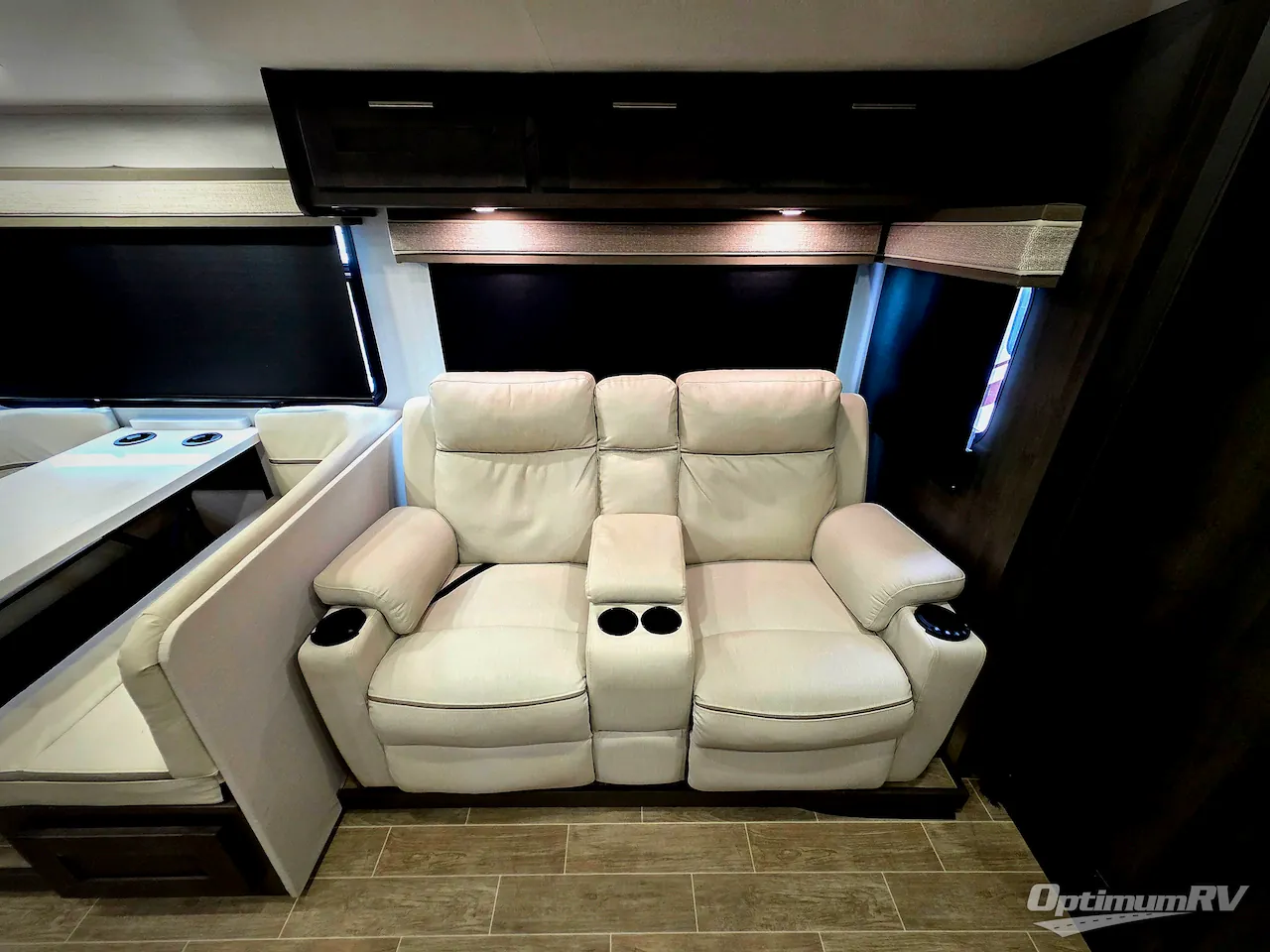 2022 Forest River Georgetown 5 Series GT5 34H5 — Photo 7