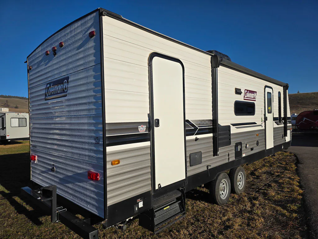 2023 Dutchmen Coleman Lantern 263BHWE dealer photo 8 from RV Truck Sales