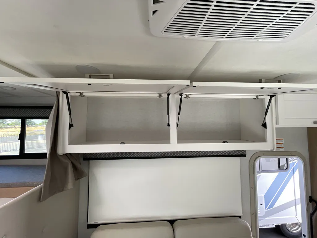 2026 Thor Motor Coach Freedom Elite 28HZ, Photos photo 13