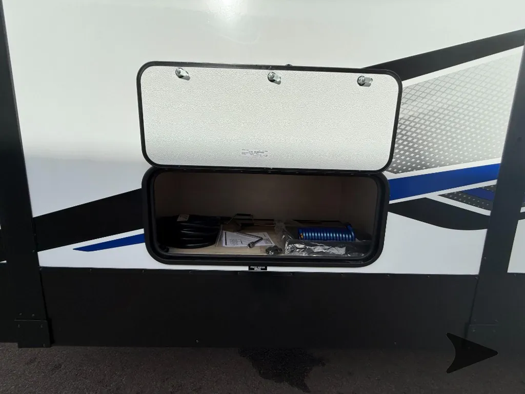 2026 Forest River Vengeance Rogue Armored 26L140, Photos photo 15