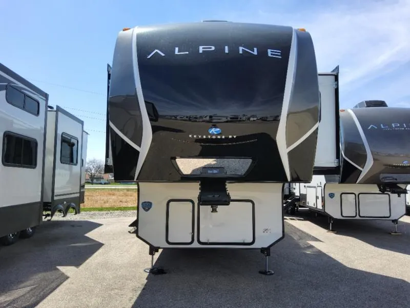 2025 Keystone Alpine 3303CK - Photo 3