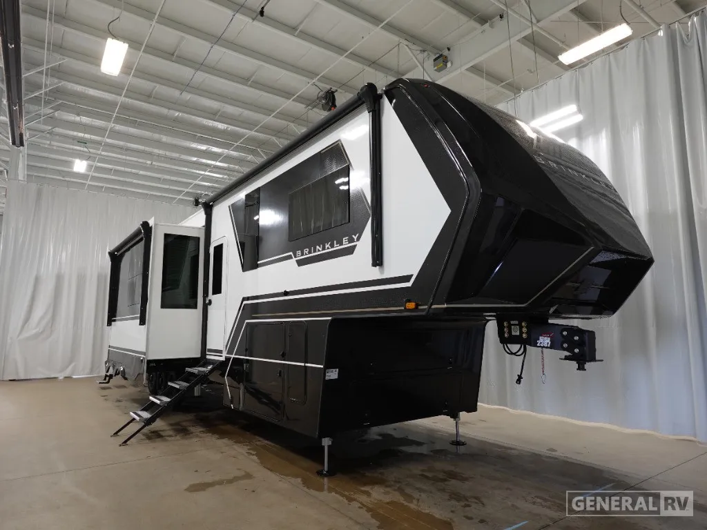 2026 Brinkley Model G 3950 - Photo 2