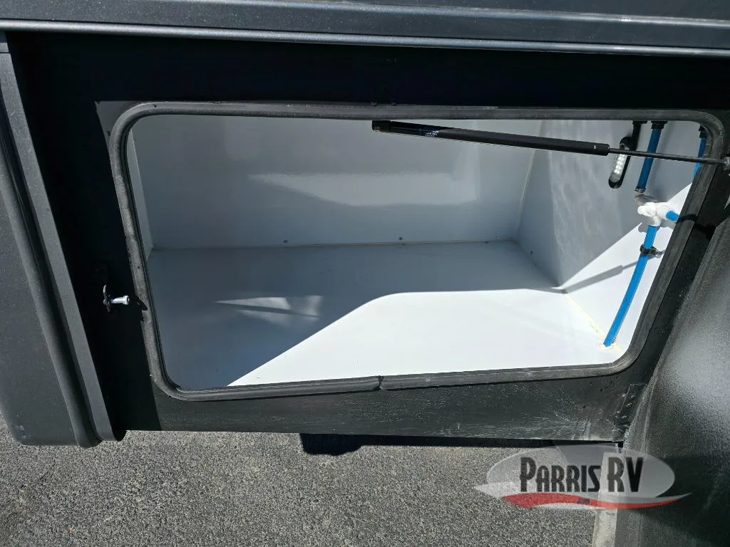 2026 Dynamax Europa S 37CA - Photo 4