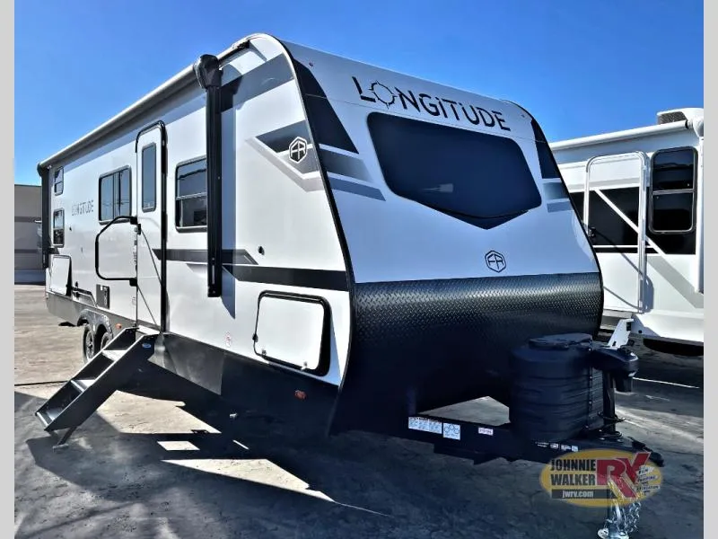 2026 East to West Longitude 255BH - Photo 2