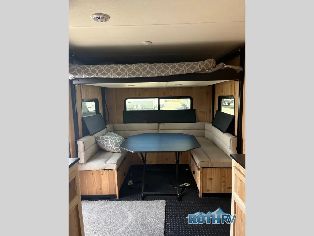 2027 Forest River Cherokee Grey Wolf 21GP, Photos photo 8