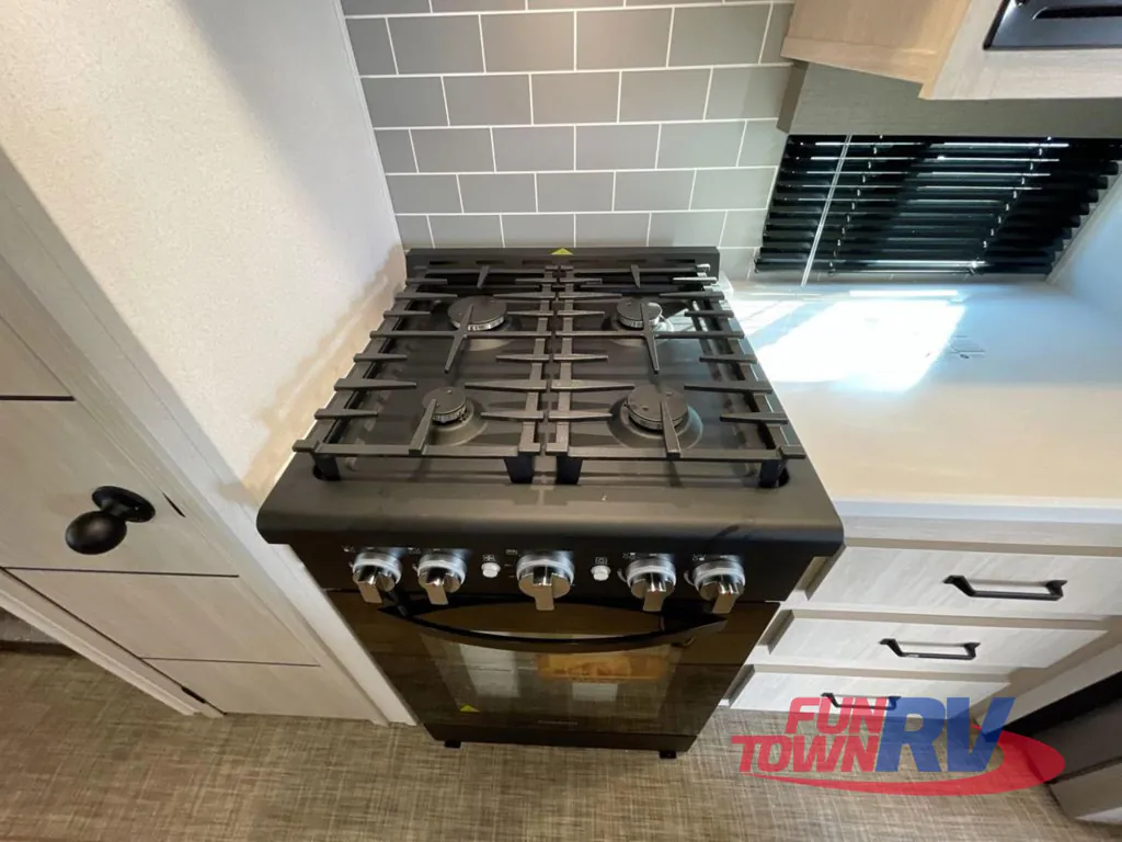 2026 Forest River Puma Vista 38RLB, Photos photo 13