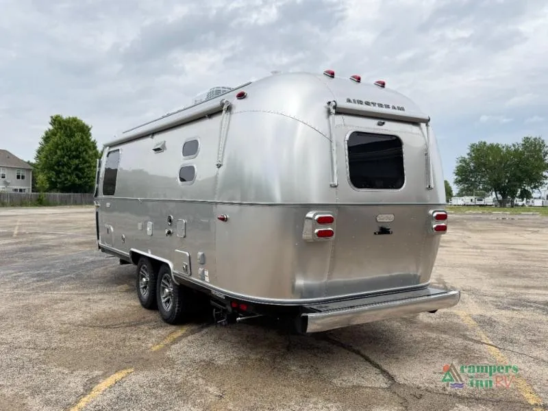 2026 Airstream Trade Wind 23FB - Photo 3