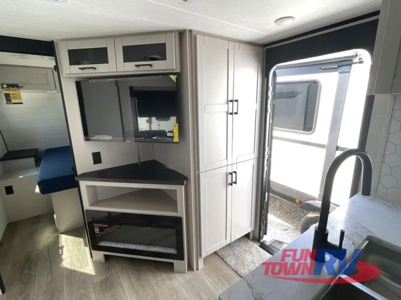2026 Jayco Jay Feather 29BHB - Photo 3