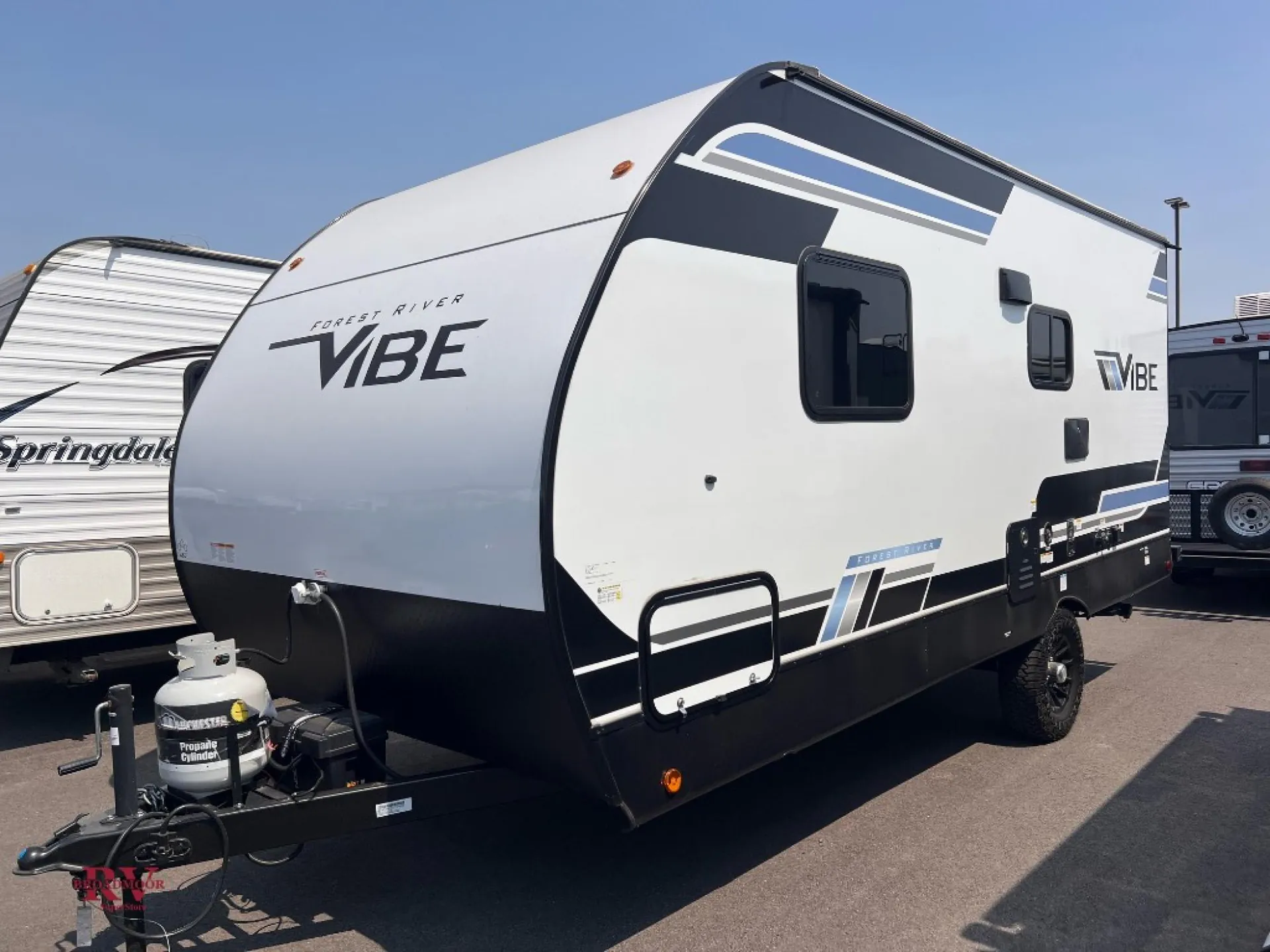 2025 Forest River Vibe 16RB - Photo 3