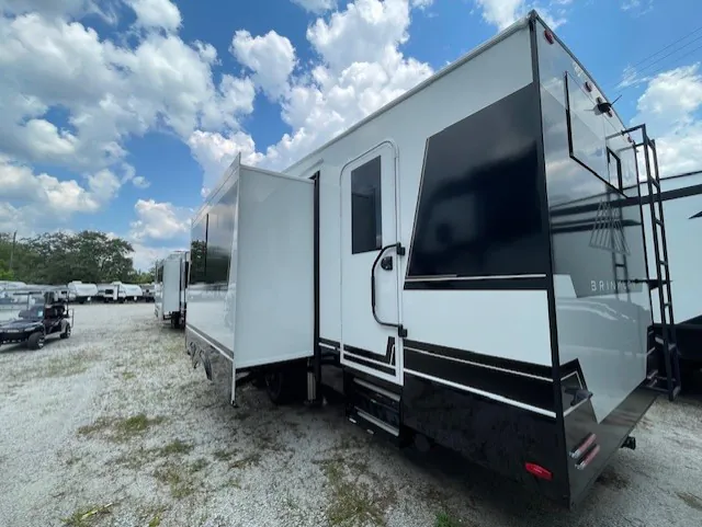 2026 Brinkley Model Z 2810, Photos photo 16