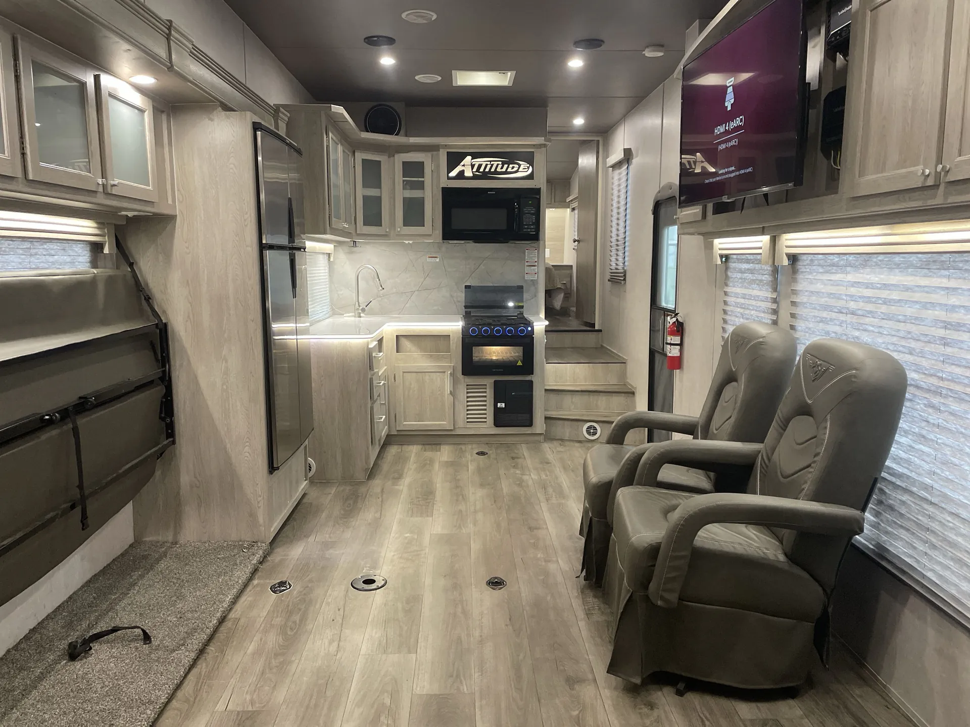2023 eclipse rv Attitude Wide Lite 2919SAG - Photo 4