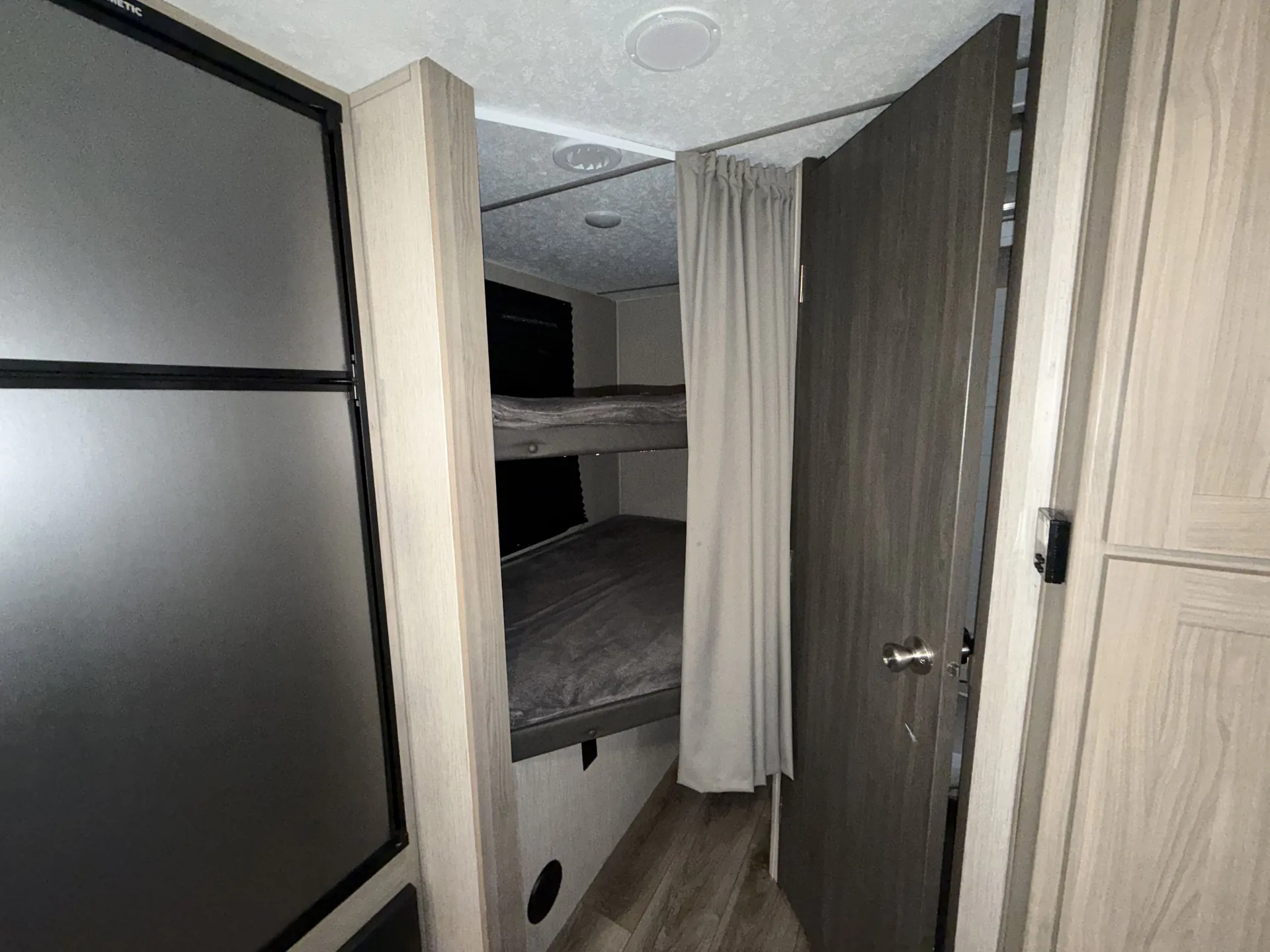 2021 Coachmen Freedom Express LTZ 238BHS - Photo 4