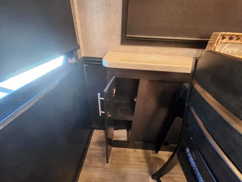2021 Jayco Pinnacle 36FBTS, Photos photo 9