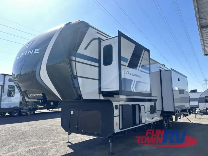 2026 Keystone Alpine 3303CK - Photo 4