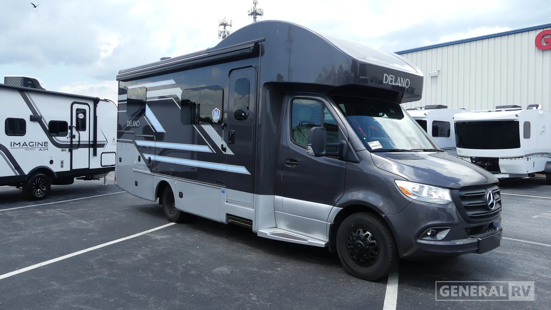 2027 Thor Motor Coach Delano 24XL - Photo 2