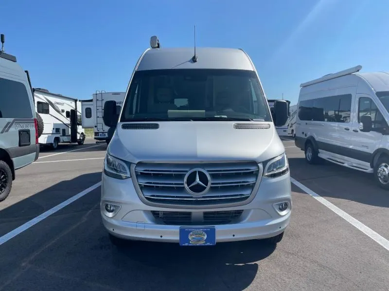 2025 Coachmen Galleria 24FL - Photo 3