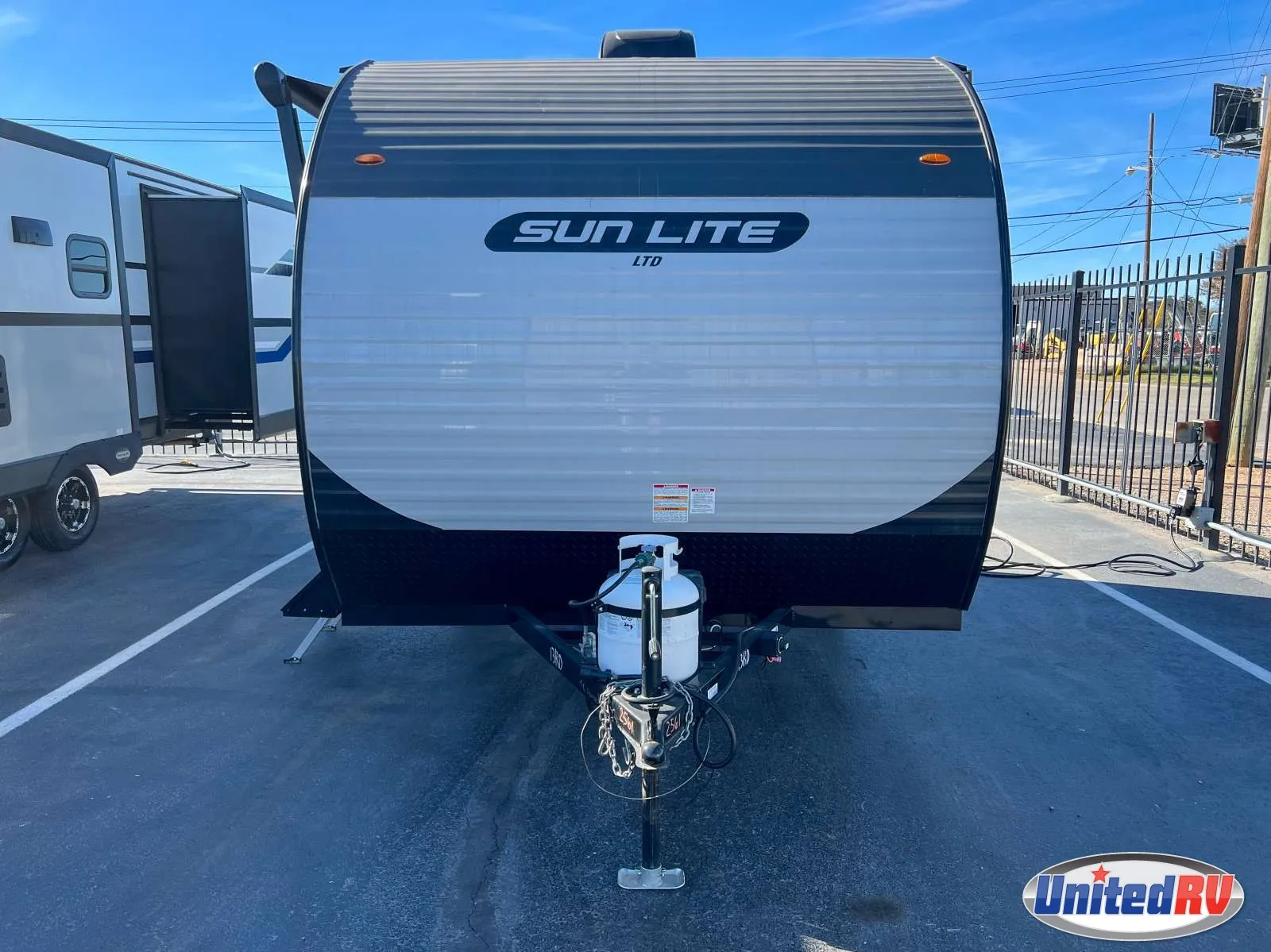 2025 SUNSET PARK RV SUNLITE 13BD - Photo 3